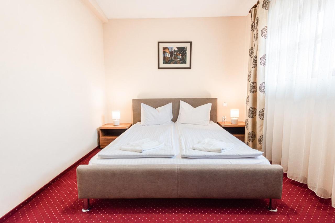 Páva Pension&Spa Odorheiu Secuiesc Exteriér fotografie