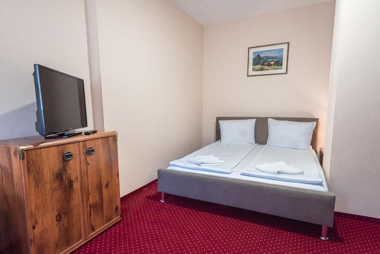 Páva Pension&Spa Odorheiu Secuiesc Exteriér fotografie