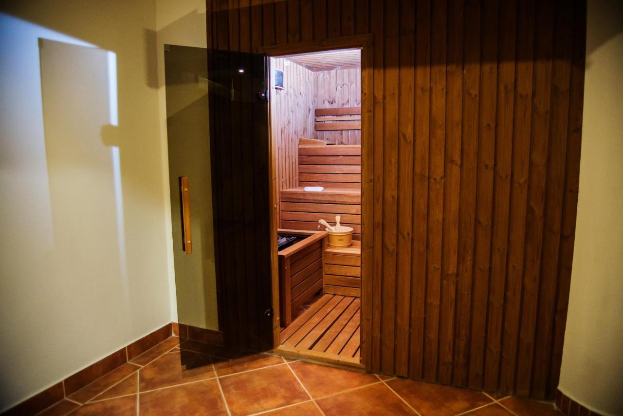 Páva Pension&Spa Odorheiu Secuiesc Exteriér fotografie